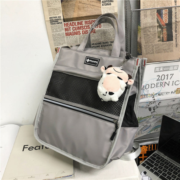 Yläasteen opiskelijoiden kotitehtävät käsilaukku College Style Monikäyttöinen reppu Opetuskassi Crossbody Bag Gray (calf pendant)