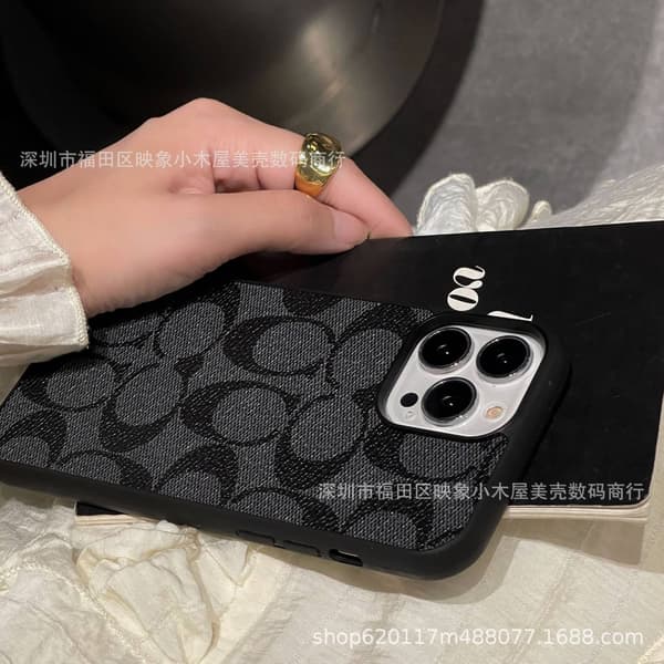 Etui til iPhone15pro sort \"Ko\" trendy luksus kortholder