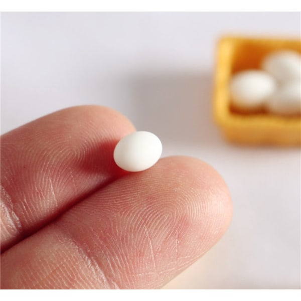 Miniatyrmøbler Leketøy Dukker Hus DIY Dekorasjon Tilbehør Mini Egg Kombinasjon Single white egg