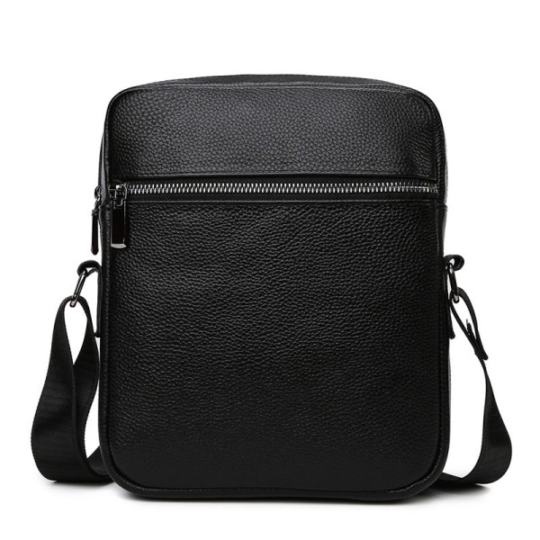 Ryggsäck Axelväska Daglig Enkel Trendig Märke Lätt Pojkar Crossbody-väska Stor kapacitet Metal label