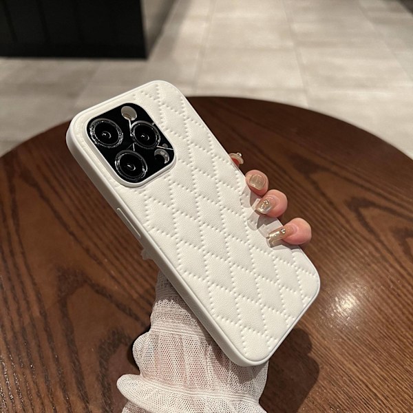 Fodral för iPhone 13 vit diamantformad läder full täckning lins anti-fall och anti-halk
