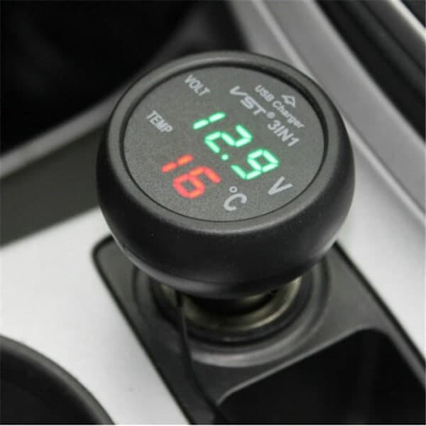 1 stk. 12-24V bilopladerstik med USB-port/voltmeter/termometer til