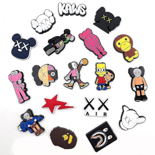 18 stk. Kaws-tema sko charms dekoration til Clog sandaler Crocs sko tilbehørssæt