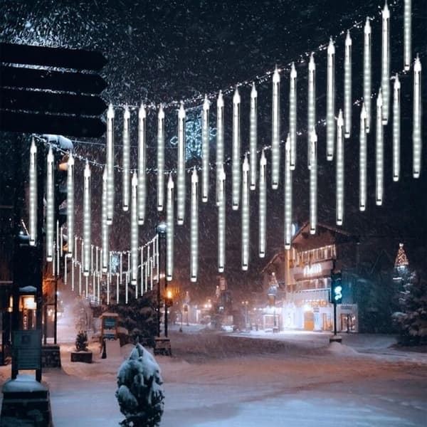 LED \"Regn\" Ljusslinga, 8 Rör, 192 LED, 30cm - Kallvit, IP44