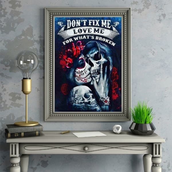 Love Skull Timanttimaalaus Kristallitimanttimaalaus