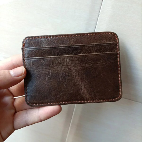 Nyankomst Vintage kredittkortholder i ekte skinn for menn Liten lommebok Penger veske ID-etui Miniveske for menn Dark Coffee