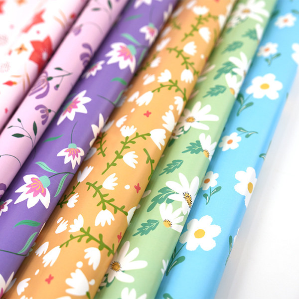 6-pakning små gavepapirposer med blomstermønster i 6 forskjellige design