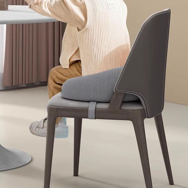 Småbarnspute, 8 cm høydeøkning, avtakbart vaskbart trekk, justerbar stropp, sklisikker base, spising og reise, grå