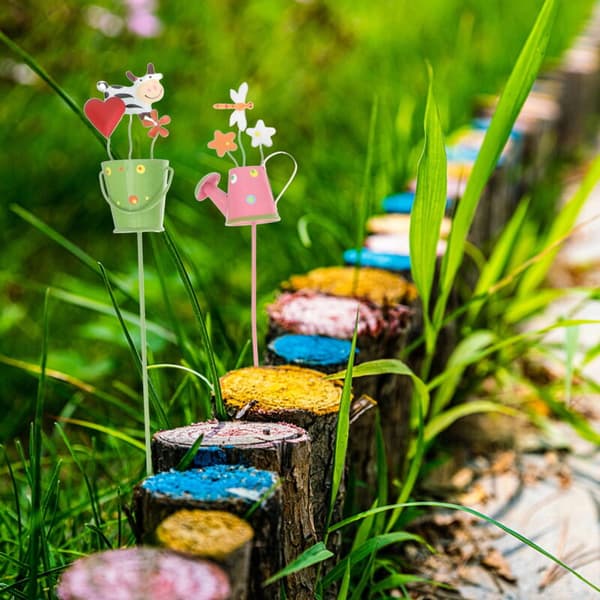 5 Dekorative hagestaker i metall for blomsterpotter