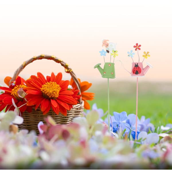 5 Dekorative hagestaker i metall for blomsterpotter