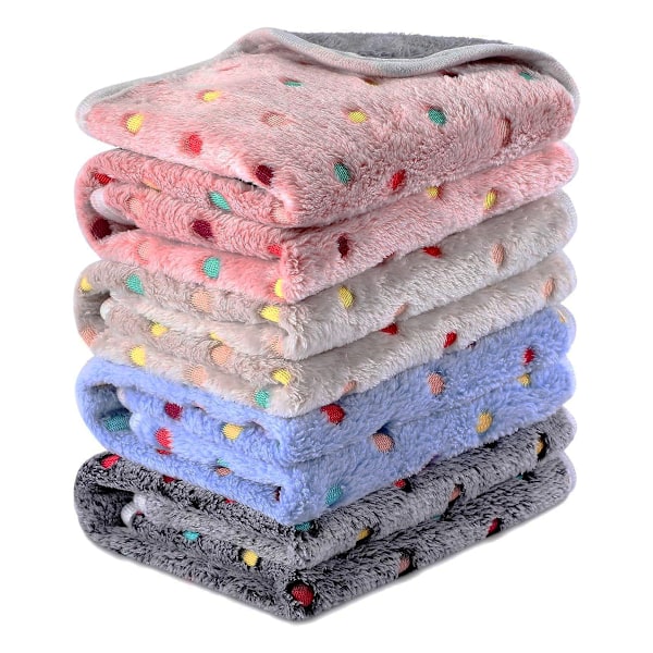 Vattentät fleecebädd för smådjur återanvändbar absorberande marsvinsbur liner s: 52*76cm