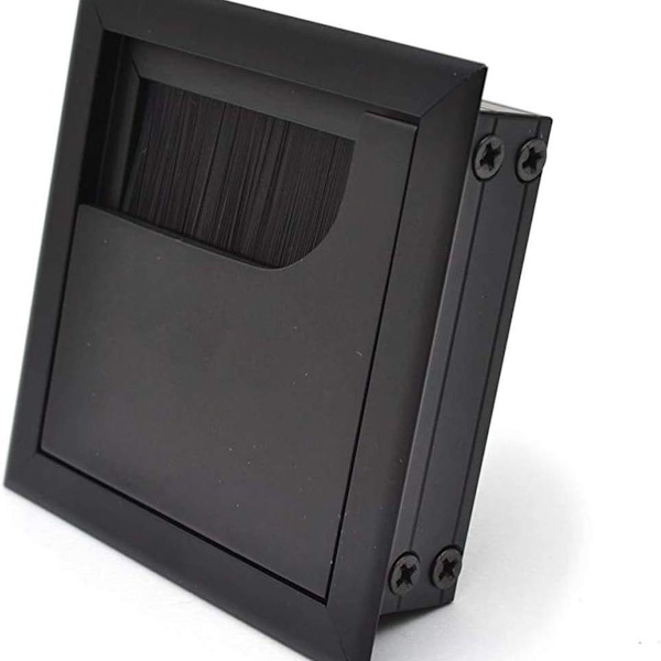 Neliömäinen kaapelikansi: 80 x 80mm musta anodisoitu alumiini, 4 kpl