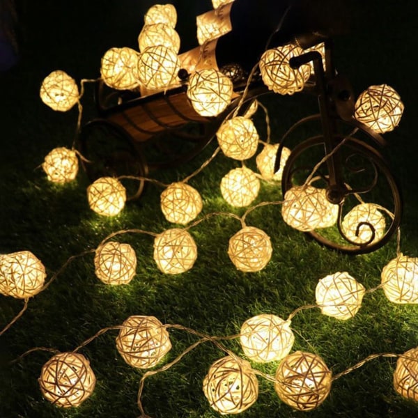 Inomhus ljusslinga 40 varmvita LED-rottingbollar IP20-klassning 5M Vi