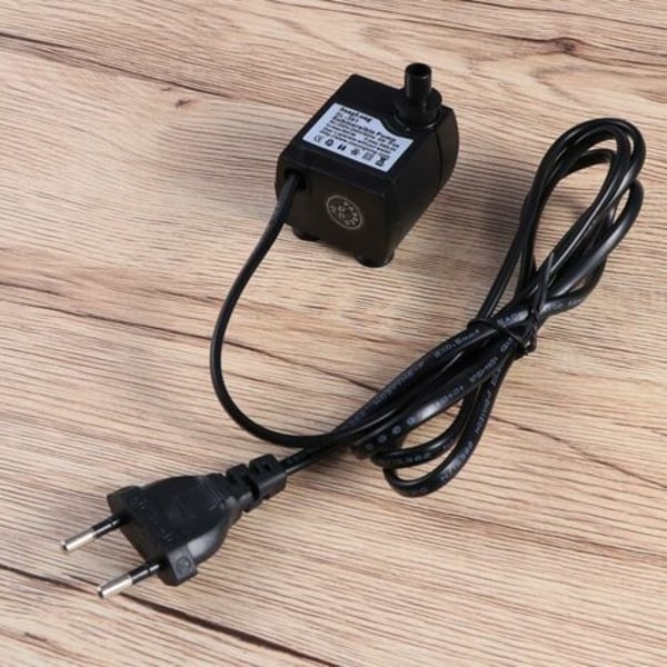 300L/H 5W Ultra Stille Nedsenkbar Vannpumpe for Fontene, Akvarium, Dam (EU-plugg)