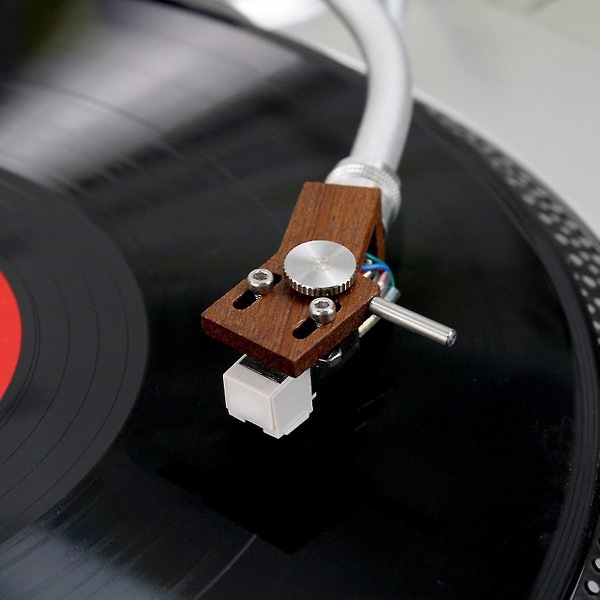 Vinyyli Phono Phono D 4-rivisellä kaarevalla Phono-kannella