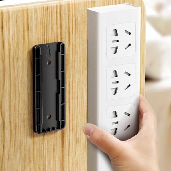 Selvklebende holder for grenuttak, hvit