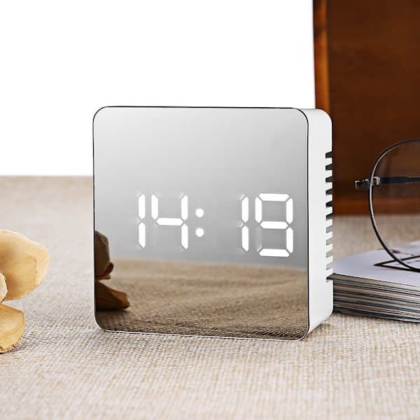 Stille LED Speilklokke Multifunksjonsdisplay Tid/Temperatur
