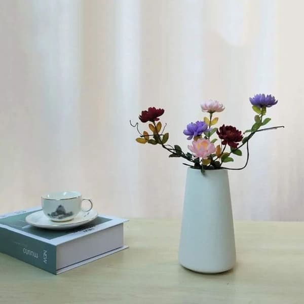 Enkel vit keramikvas – Minimalistisk blomvas för heminredning – Passar för bord, spiselkrans, sovrum
