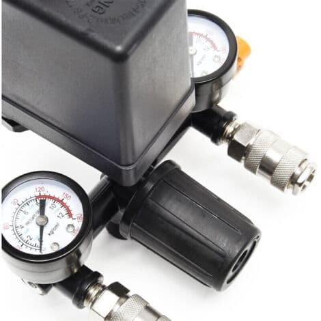 Trykregulator med ¼ trykafbryder – Display 0 til 12 bar – Spænding 240V – Maks. tryk 8 bar – 2 trykmålerdisplays