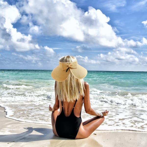 Sammenfoldelig solhat til kvinder med bred skygge UPF80+ - Åndbart og let design, perfekt sommerhat til strand, rejser og udendørs aktiviteter sort black