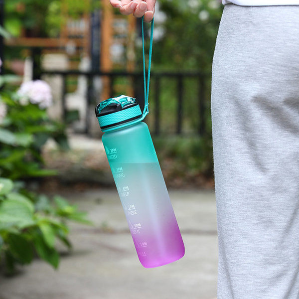 Urheilujuomapullo Muovinen juomakuppi 1000ML musta black