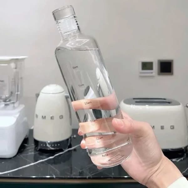Glasvattenflaska med tidsmarkering 500ml transparent