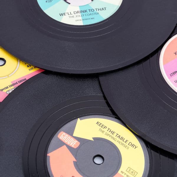 4-pak Vinyl Plade Brikker - Sort, Retro Brikker til Bordbeskyttelse