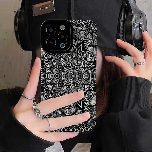 Skal för iPhone 16 Pro Max Mörkt Totem Mönster PU Läder+TPU Baksida