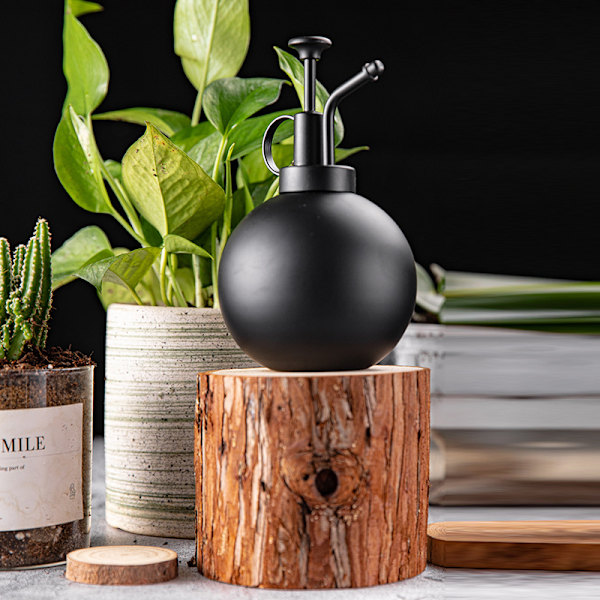 Kann for potteplanter, blomster, vanning, hagearbeid, hageverktøy