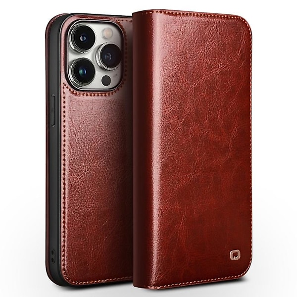 QIALINO Klassiskt Läderfodral för iPhone 15 Pro