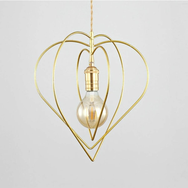 Hjärtformad Hänglampa i Metall Modern Nordisk Hjärtformad Chandelier Belysning för Matrum Vardagsrum Kök Sovrum