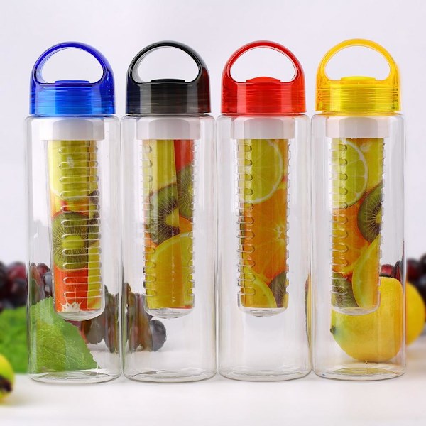 Hedelmäinfuusiopullo Muovinen juomapullo 700ml red