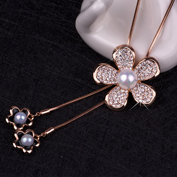 Mode Fembladig Blomma Tassel Halsband Mångsidig Klädaccessoar rose gold