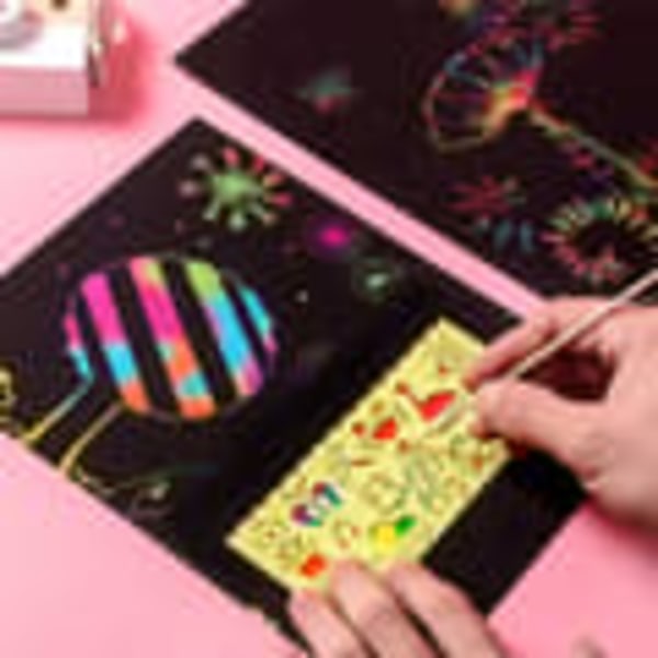 Regnbågs Skrapkonst Papper med Verktyg - 50 Papper