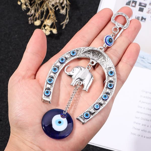 Hængende amulet med onde øje
