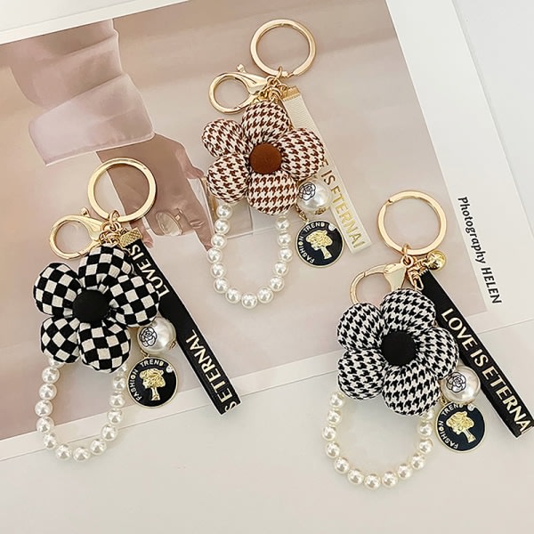 Elegant Grid Blommor nyckelring med pärlor kedja Kvinnor Väskor Pend A1