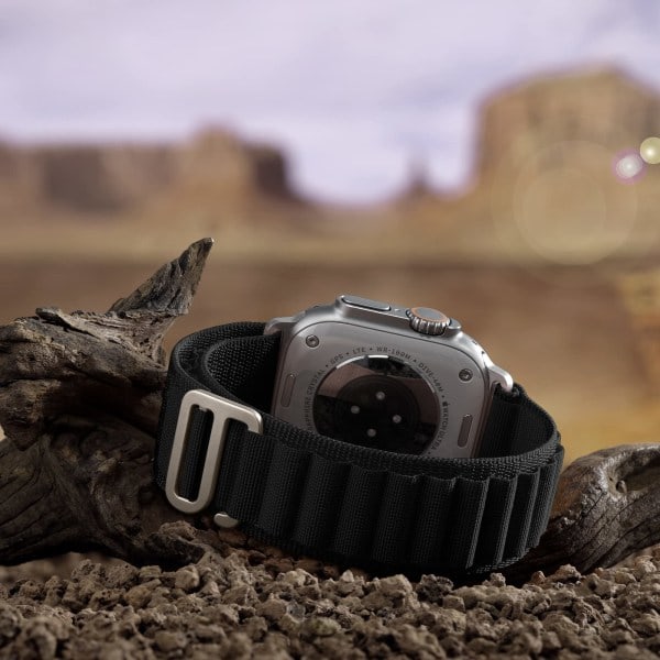 Nylonrem Kompatibel med Apple Watch Ultra Rem 49mm 45mm 44mm 42mm, Armbånd Sportsrem for iWatch Ultra/8/7/6/5/4/3/2/1/SE, Svart