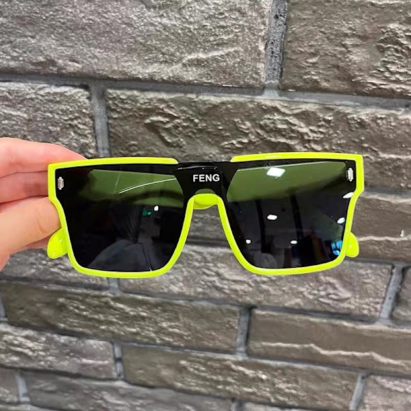 Polarisoidut Aviator-aurinkolasit Miehille ja Naisille Metalli Flat Top Aurinkolasit
