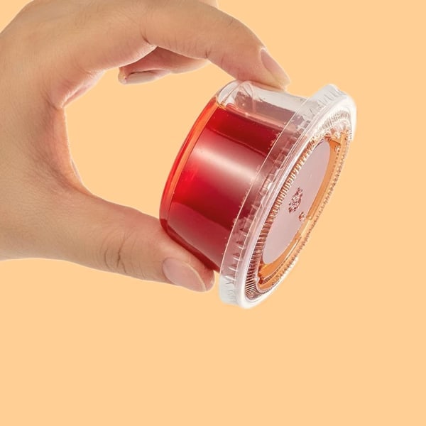 Förpackning med 100 Plastburkar för Sås med Lock, 2OZ/60ml Matbehållare【GKS】