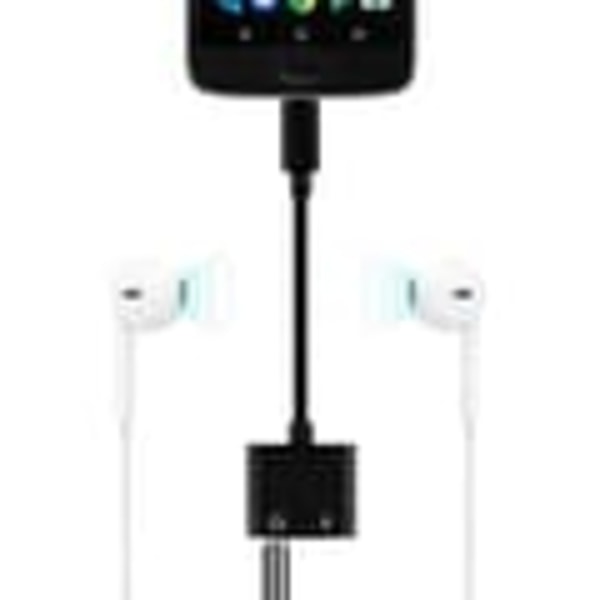 USB-C Adapter / Splitter USB-C & AUX-port