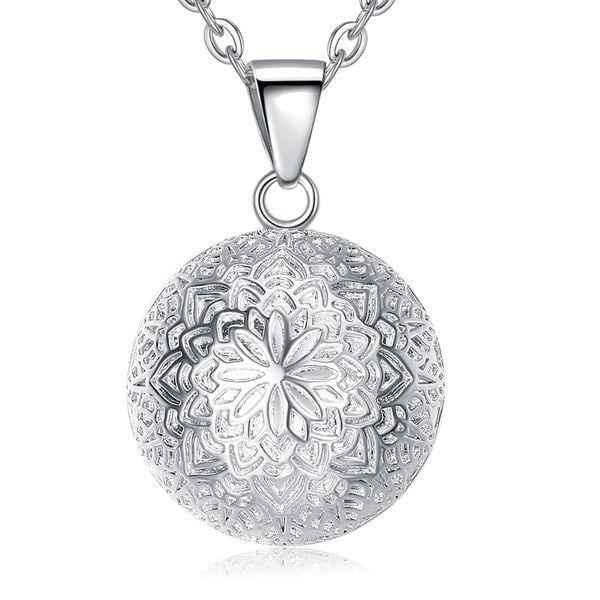 Pregnancy bola necklace daisy flower silver color