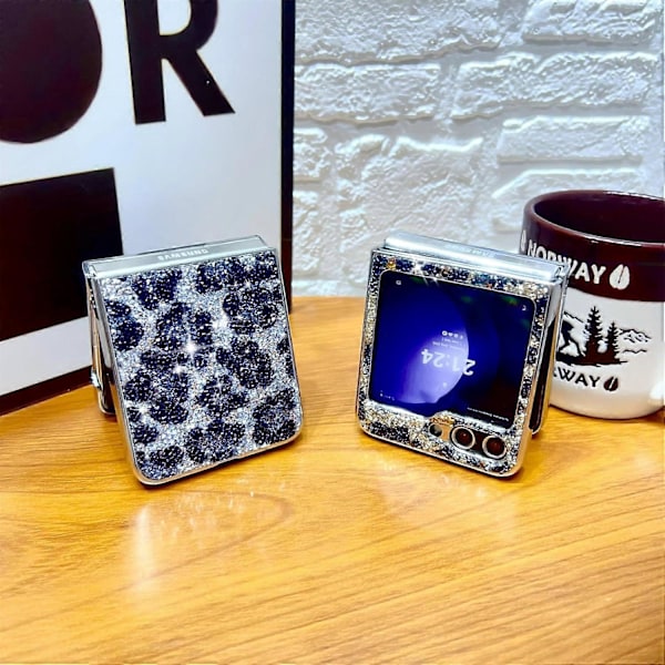 Glitter Skal för Samsung Galaxy Z Flip 6, Lyxigt Bling Glittrande Diamant Stötsäkert Mjukt TPU Skyddsskal för Z Flip 6 Blå{GKS} Blue For Galaxy Z Flip 6