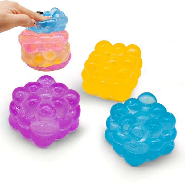 Maltosklämleksaker med långsam återhämtning och rolig design. Random 2Pcs