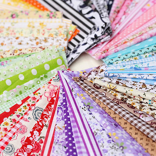 100pcs DIY Assorted Patterns Printed Patchwork Cotton Fabric Fabric Sewing Quilting Cloth 100x100mm