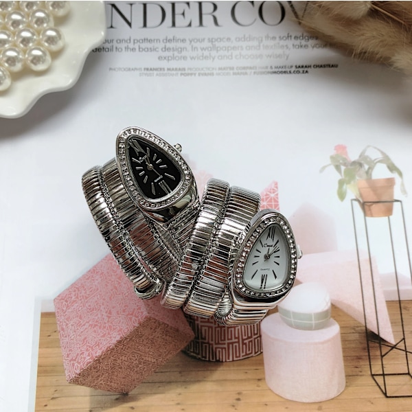 Käärmekello Kvartsi Rannekoru Muodikkaat Kultaiset Naisten Kellot Kello reloj mujer montre femme relogio Luksus Damarmbandsu silver-black