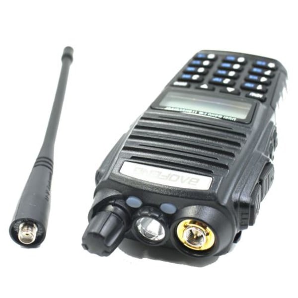 UV-82 aito 8W Walkie talkie kaksoiskaista VHF / UHF kaksisuuntainen radio