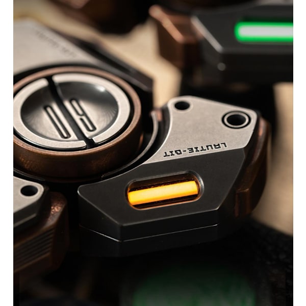 Tritium Gasrør Lysende Nødlys Udendørs EDC 2*12mm orange