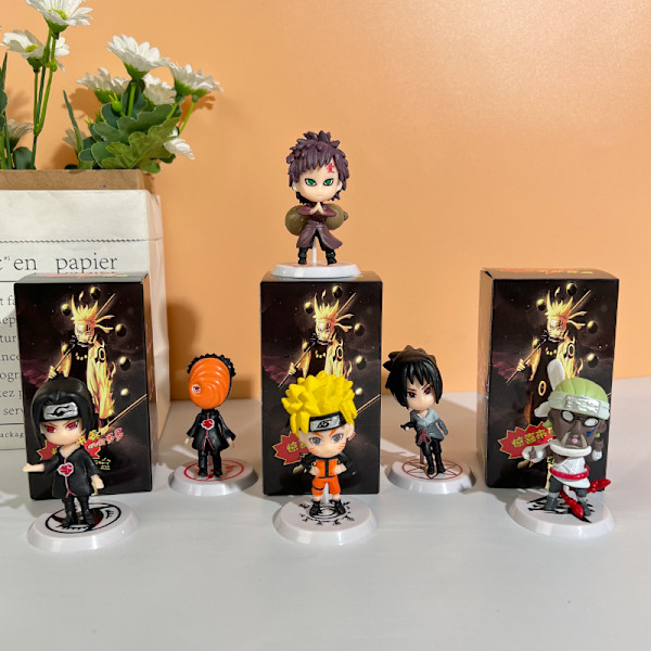 Naruto Naruto minifigur prydnad blind låda anime mystery blind låda inomhus dekoration docka modell samling leksak present 1pcs