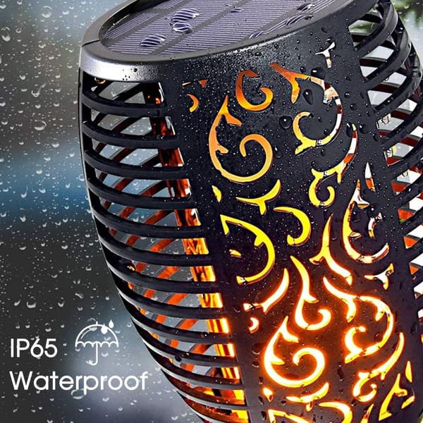 Solar Flame Light - 96 LED Vattentät Utomhusdekoration (4-pack) KLB