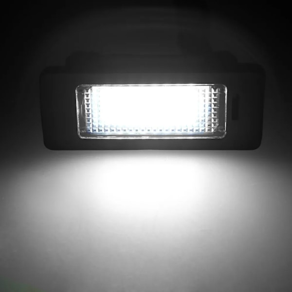 2 stk. BM-W E39 E60 Nummerpladelys 6000k Hvid Ingen Fejl Led Nummerpladelys Til BM-W E90 E91 E92 E61 E60 E70 E71